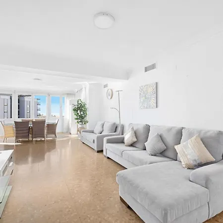 U-nique Playamar * טורמולינוס